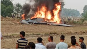 Mig 29 Fighter Jet Crashes Near Agra Pilot Ejects Safely 696x392